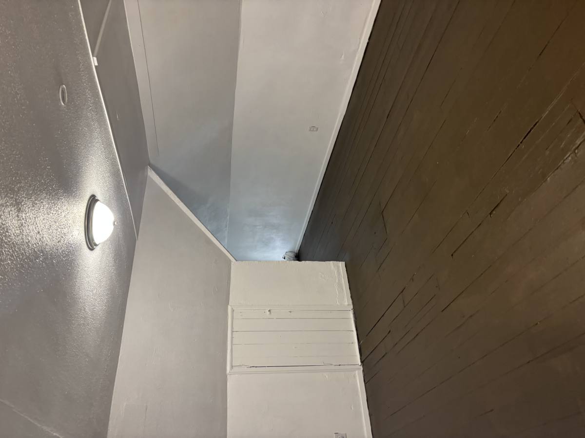 Apartment for rent at 213 N 6th St 1 2, Richmond, IN 47374