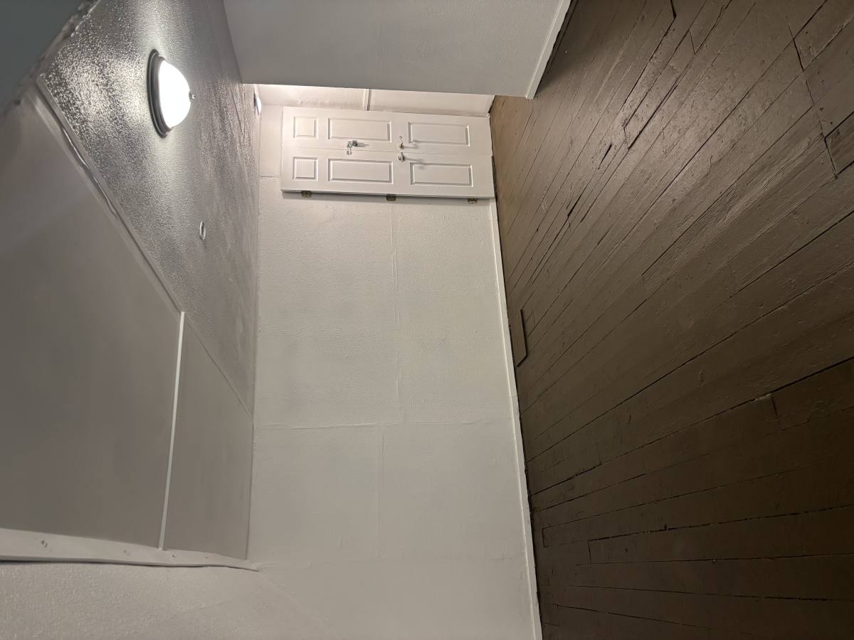 Apartment for rent at 213 N 6th St 1 2, Richmond, IN 47374