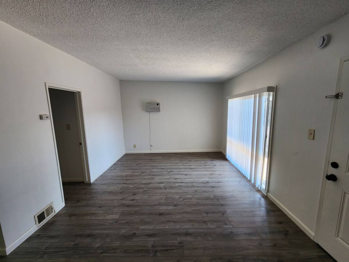 Apartment for rent at 417 N Bush St, Anaheim, CA 92805
