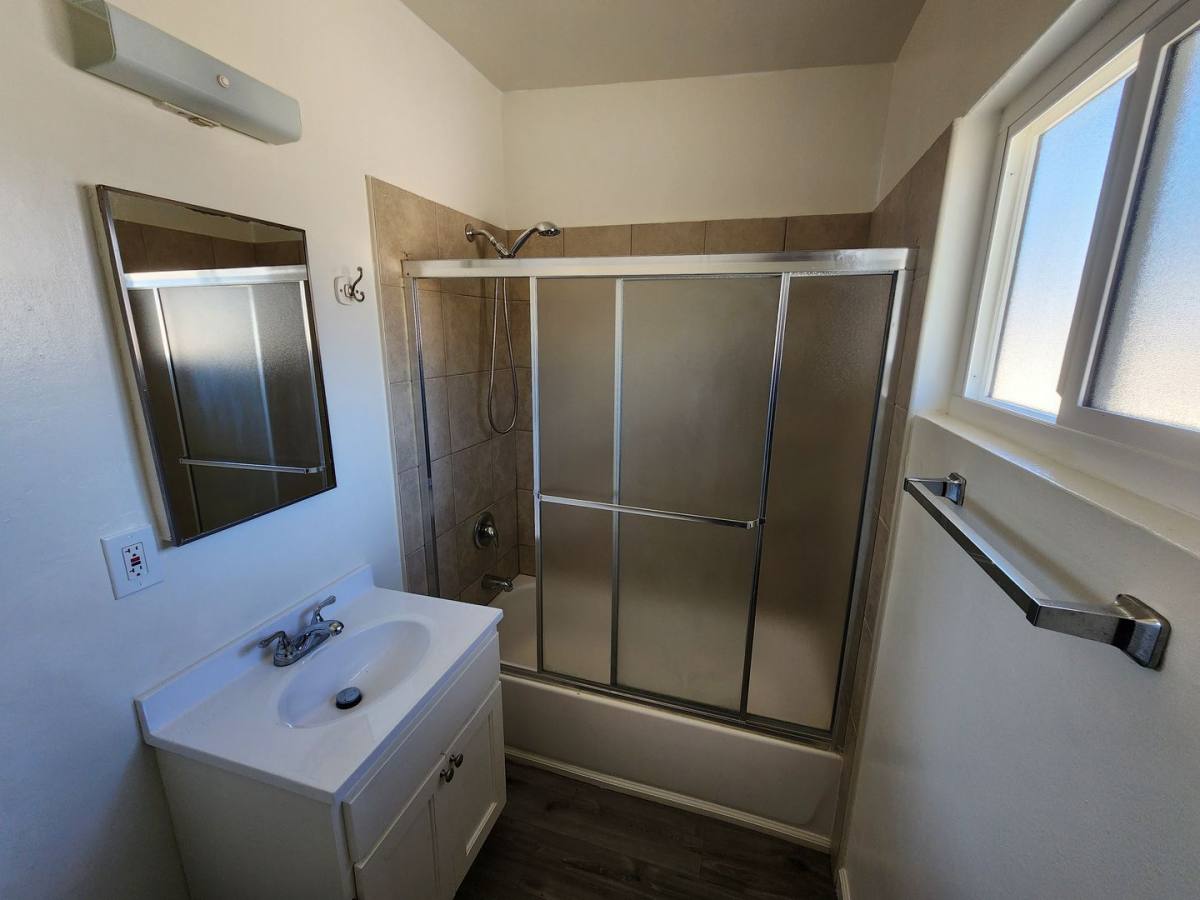 Apartment for rent at 417 N Bush St, Anaheim, CA 92805