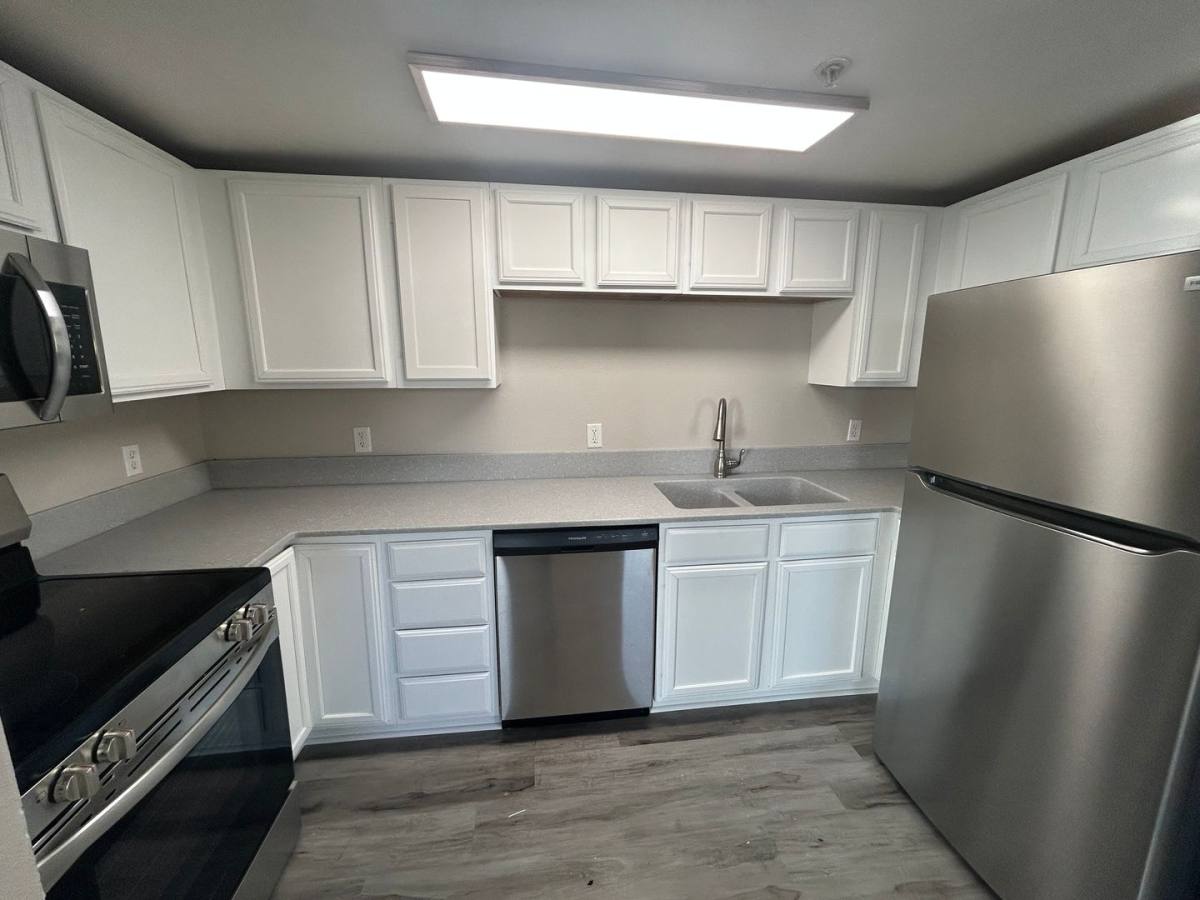 Apartment for rent at 2116 Leavenworth St, Omaha, NE 68102
