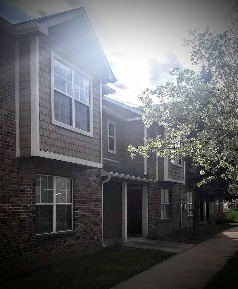 Townhouse for rent at 4100 Clinton Parkway, Lawrence, KS 66047