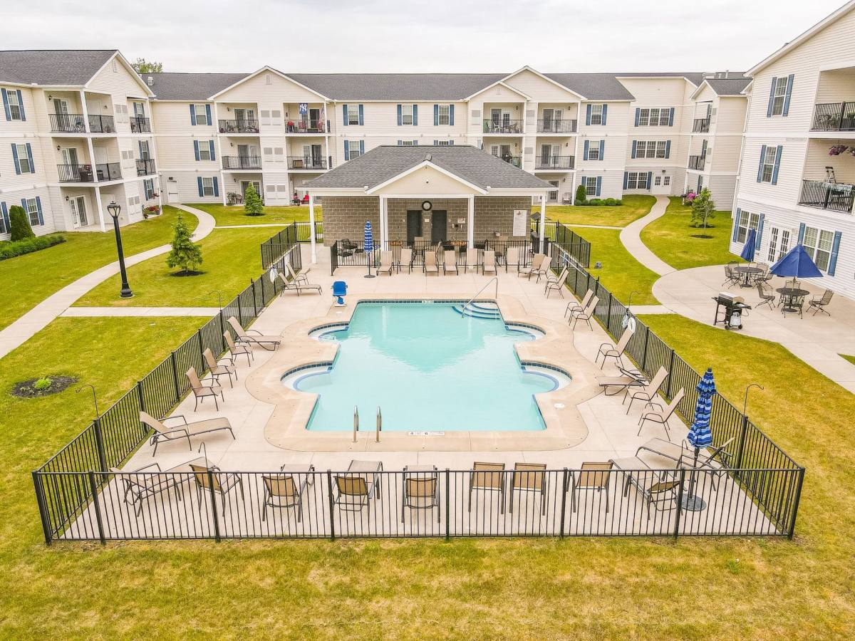Townhouse for rent at 375 Harris Hill Rd, Buffalo, NY 14221