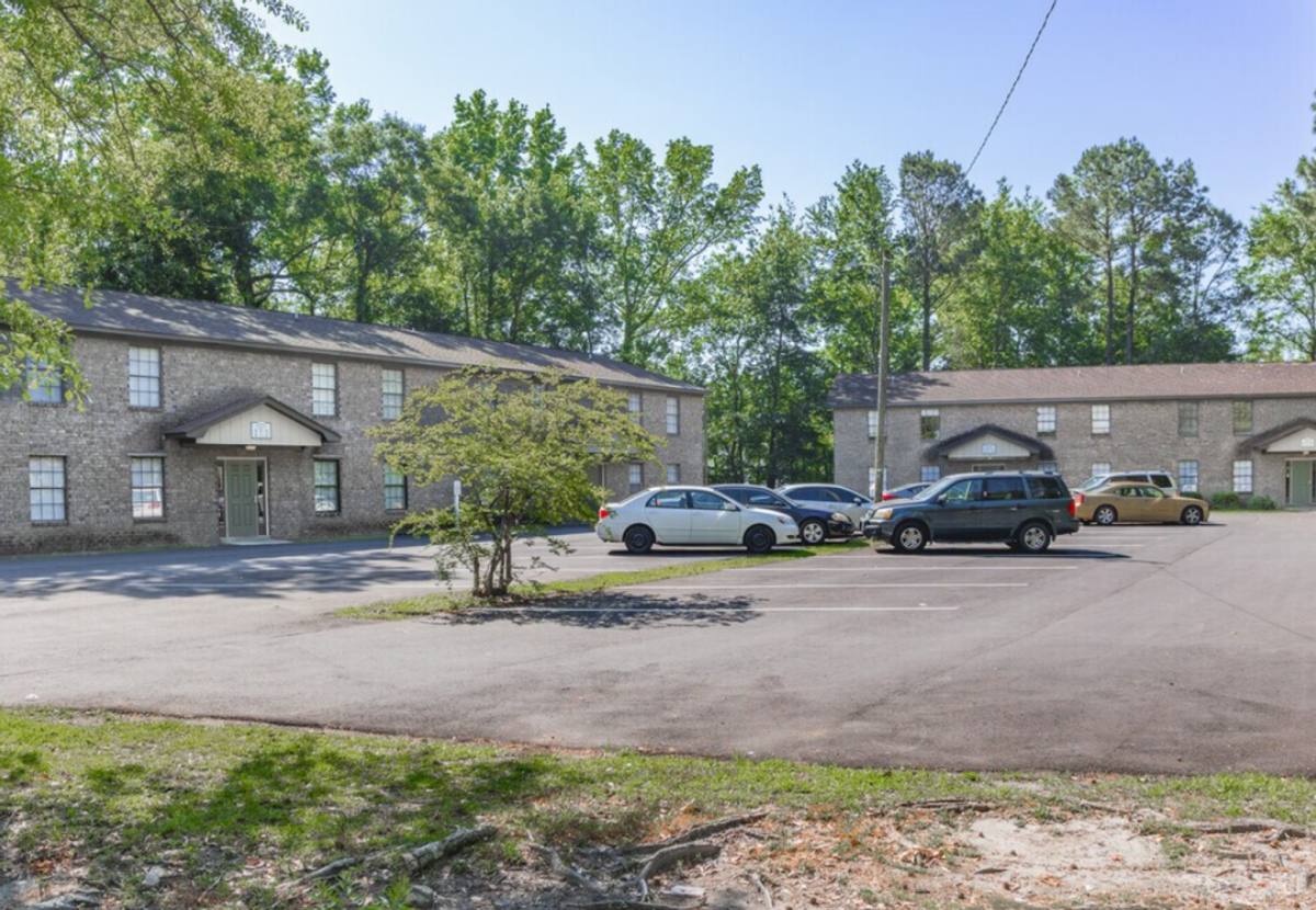 Townhouse for rent at 105 Farm Rd, Goose Creek, SC 29445