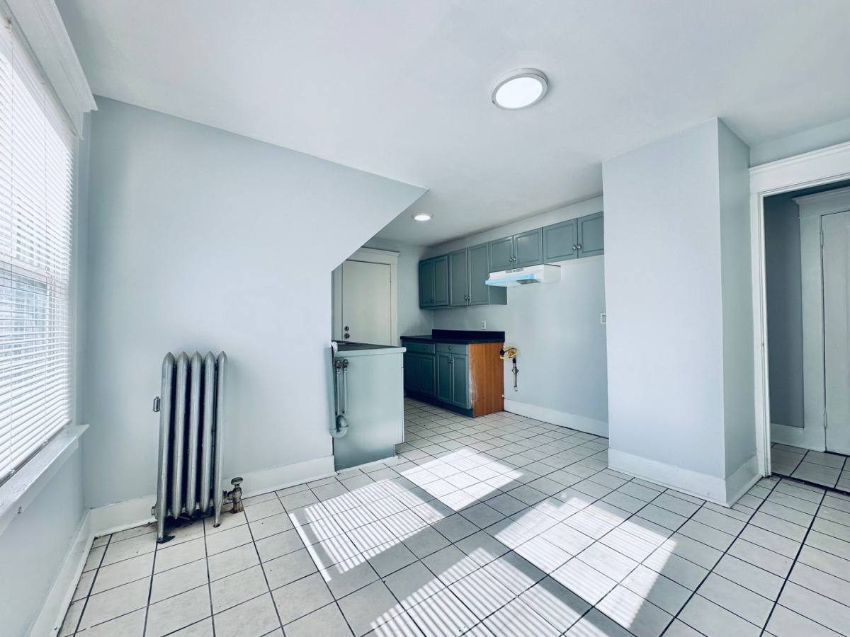 Apartment for rent at 62-64 Sheldon Terrace, New Haven, CT 06511