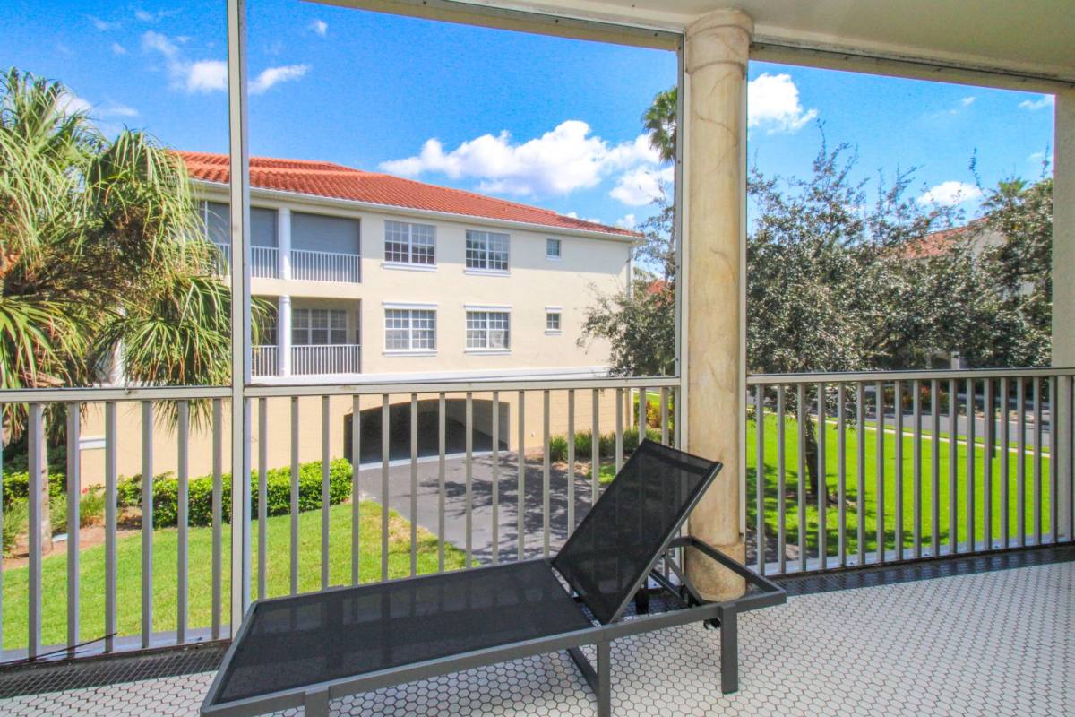 Apartment for rent at 4853 Hampshire Court, Naples, FL 34112