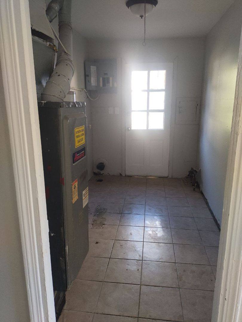 House for rent at 12510 Summerland Ave, Cleveland, OH 44111