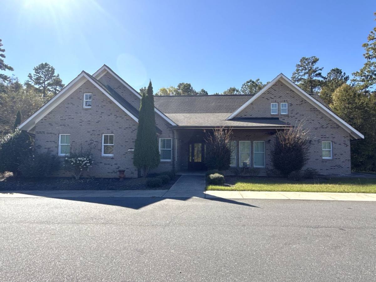 House for rent at 13931 Thompson Rd, Charlotte, NC 28227