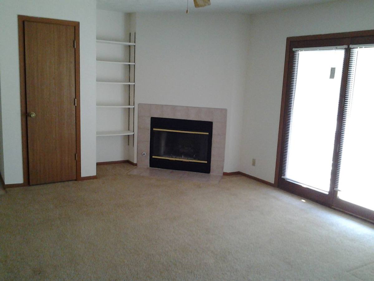 Apartment for rent at 2606 N 115th Court, Omaha, NE 68164