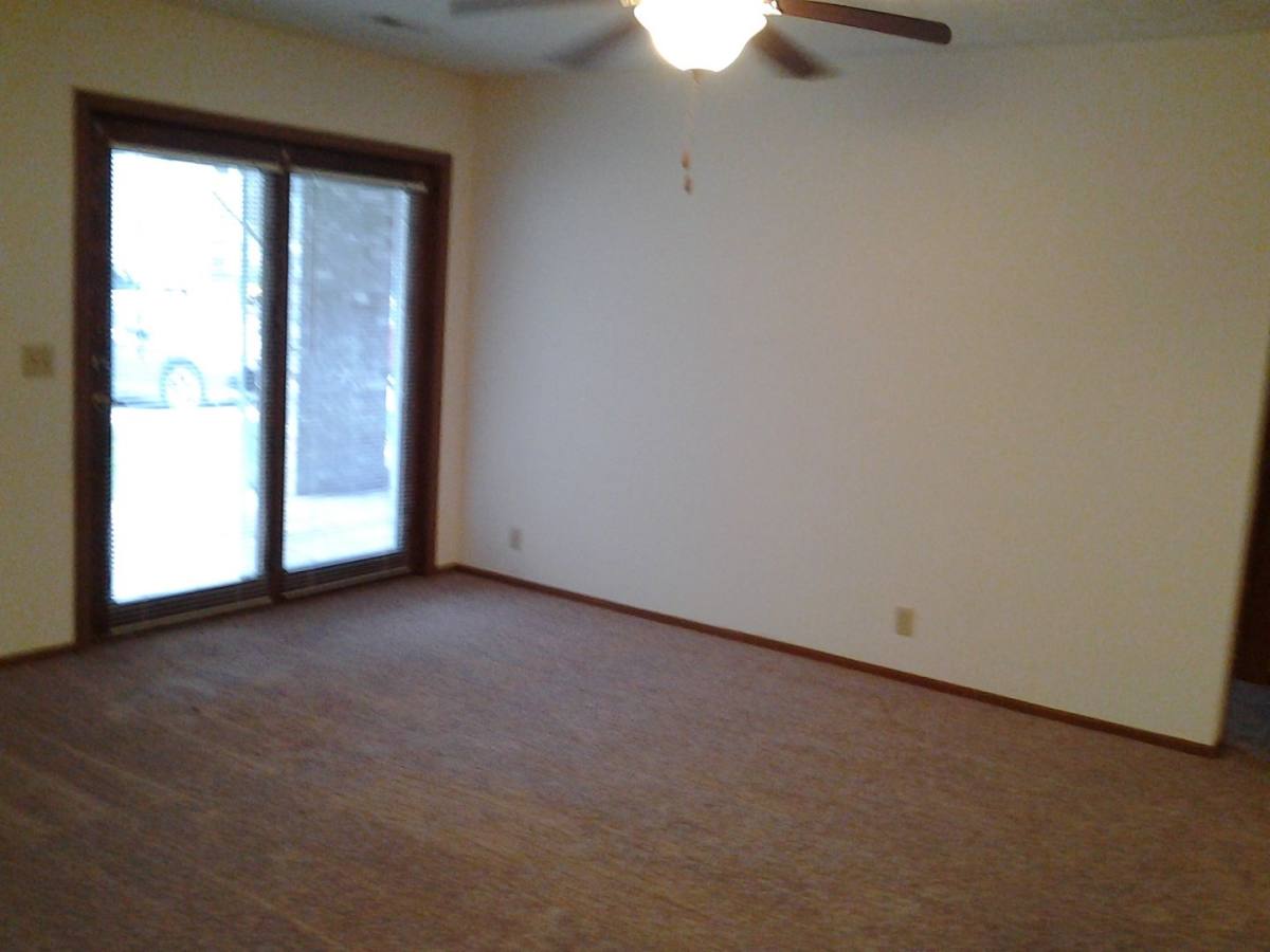 Apartment for rent at 2606 N 115th Court, Omaha, NE 68164