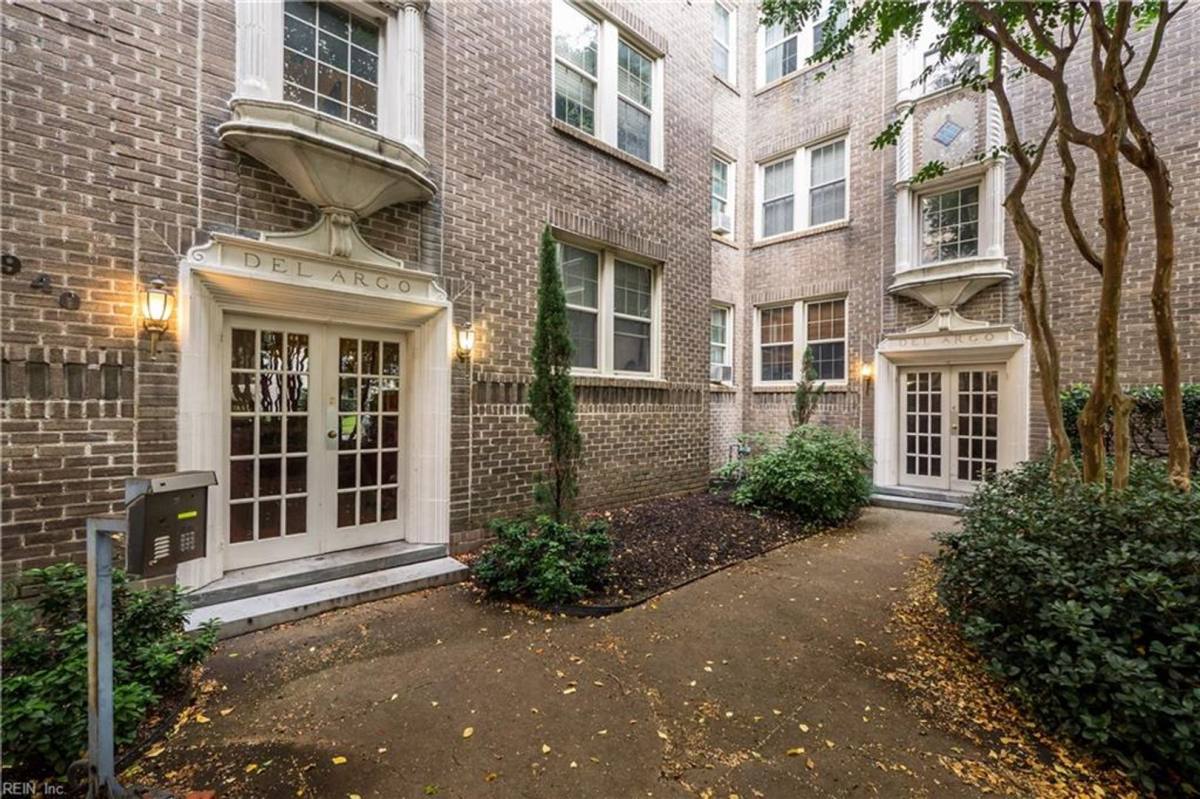 Condo for rent at 940-A2 Gates Ave, Norfolk, VA 23517