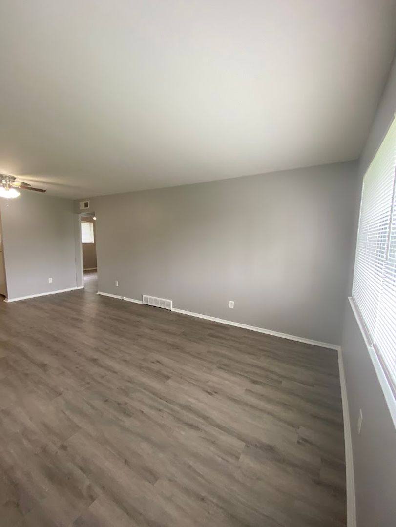 Apartment for rent at 167 Reeb Lane, Florissant, MO 63031