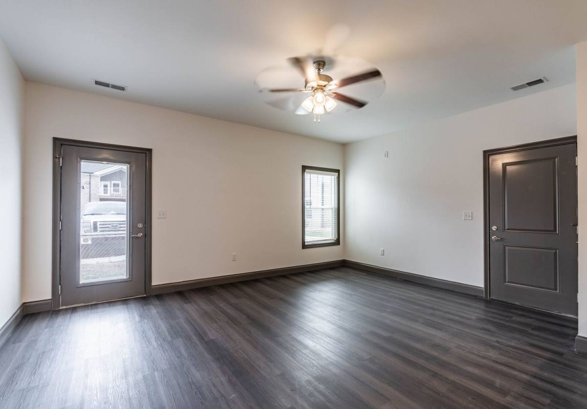Apartment for rent at 268 Cherry Farms Lane, Bowling Green, KY 42103