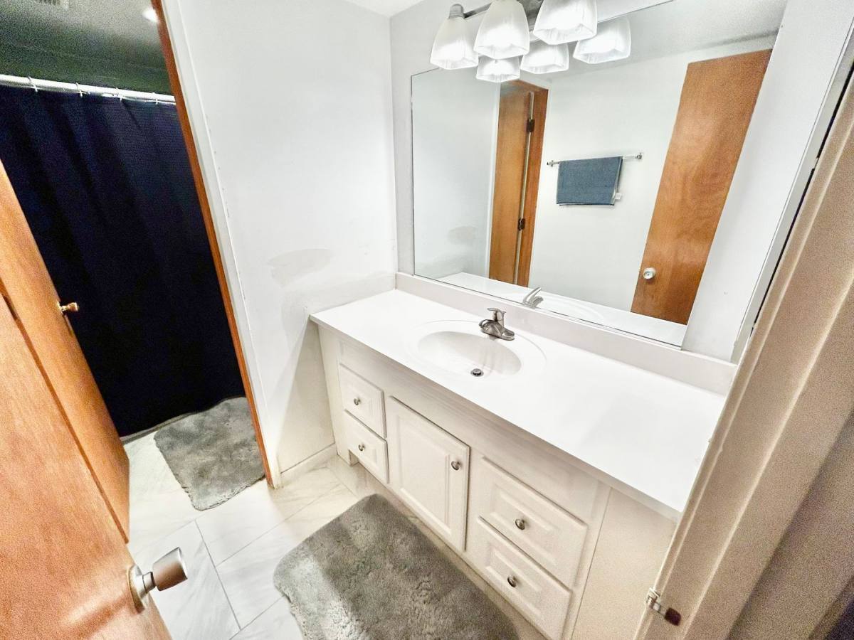 Apartment for rent at 515 Walnut, Ann Arbor, MI 48104