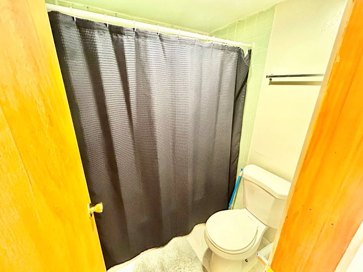 Apartment for rent at 515 Walnut, Ann Arbor, MI 48104