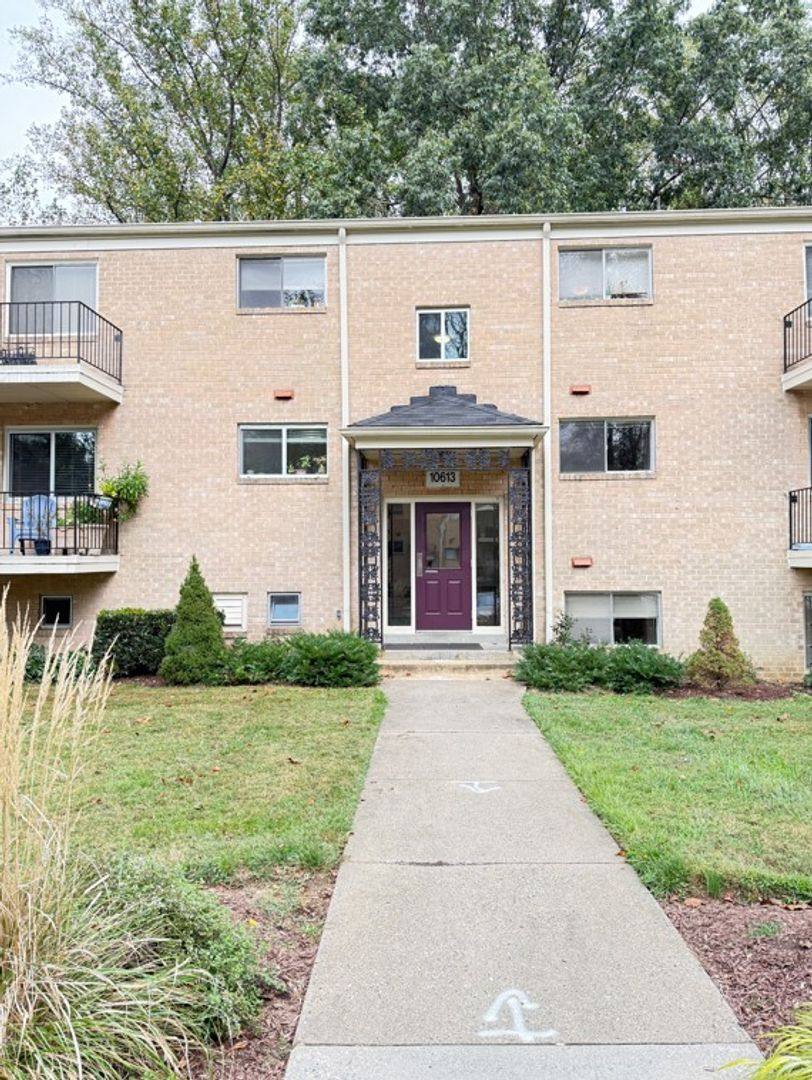 Condo for rent at 10613 Montrose Ave, Bethesda, MD 20814