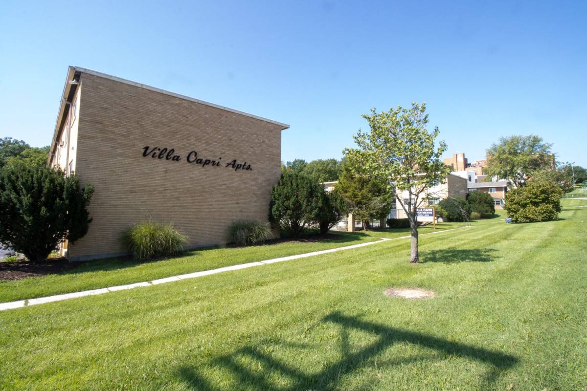 Apartment for rent at 1724 E Broadway, Columbia, MO 65201