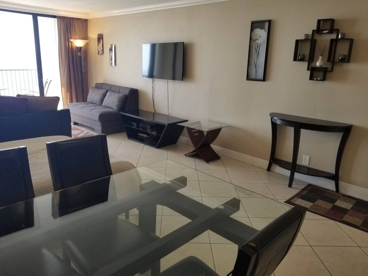 Condo for rent at 2101 S Ocean Dr, Hollywood, FL 33019
