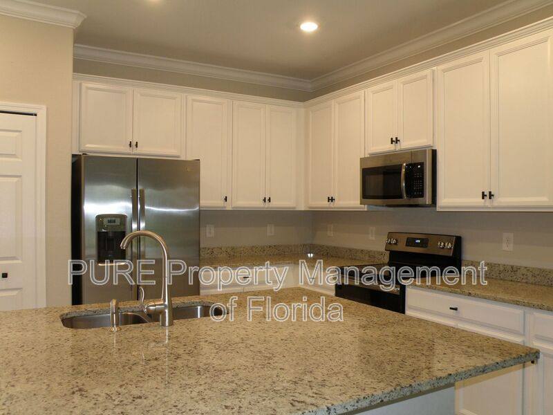 House for rent at 9176 Glenforest Dr, Naples, FL 34120