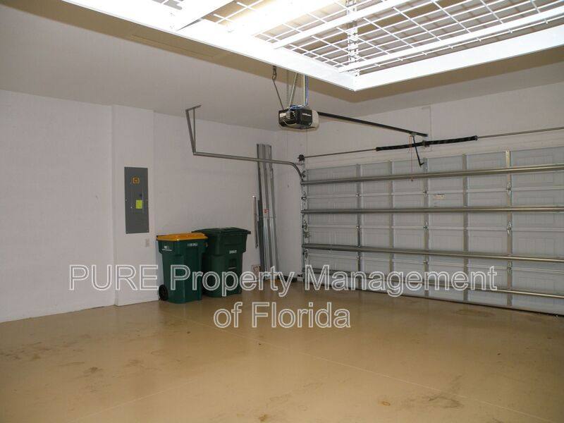 House for rent at 9176 Glenforest Dr, Naples, FL 34120