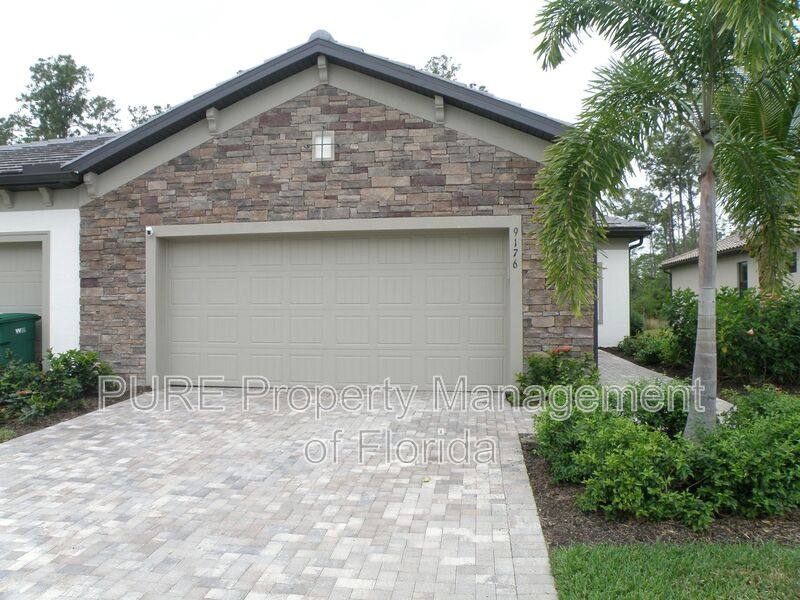 House for rent at 9176 Glenforest Dr, Naples, FL 34120