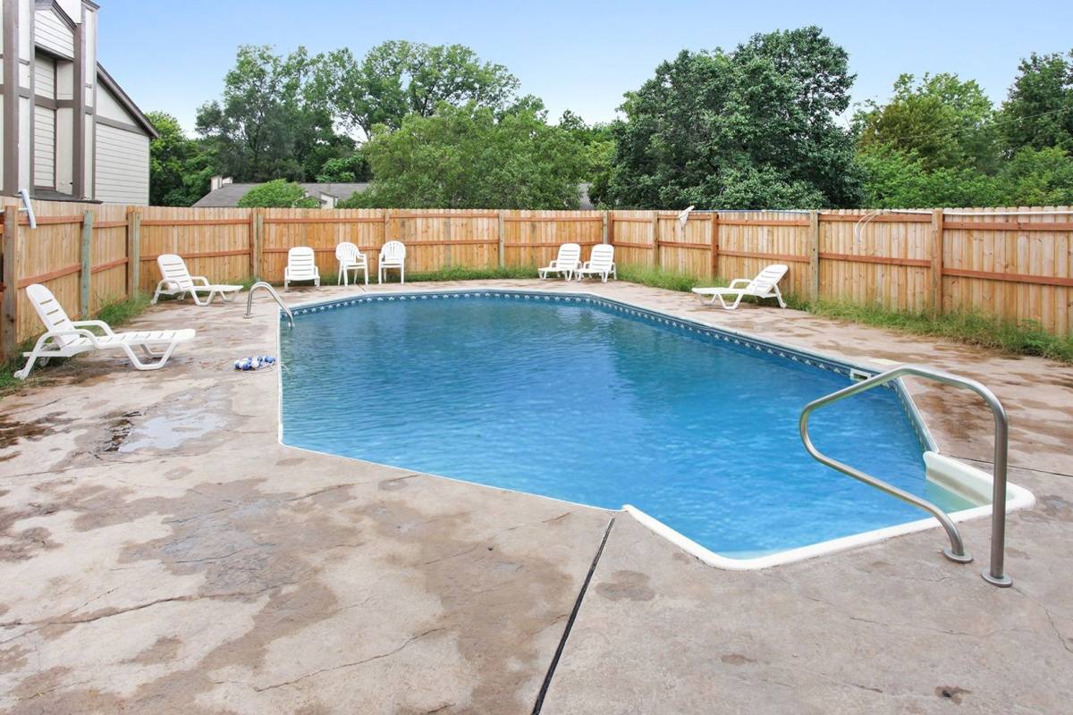 Apartment for rent at 600 SE 291 Highway, Lees Summit, MO 64063