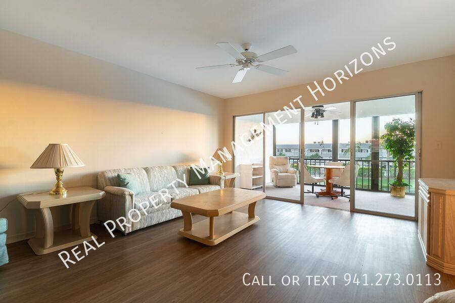Apartment for rent at 4813 Independence Dr, Bradenton, FL 34210