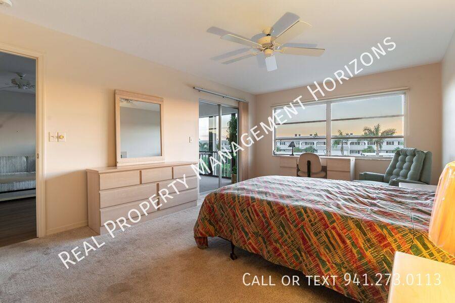 Apartment for rent at 4813 Independence Dr, Bradenton, FL 34210