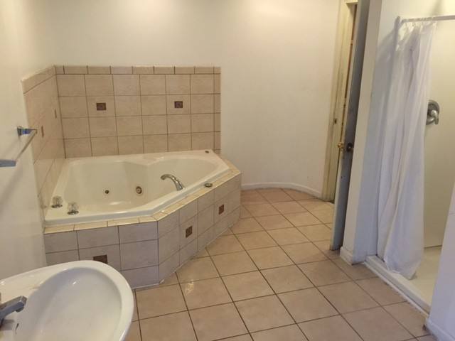 Apartment for rent at 107 S Wright, Champaign, IL 61820