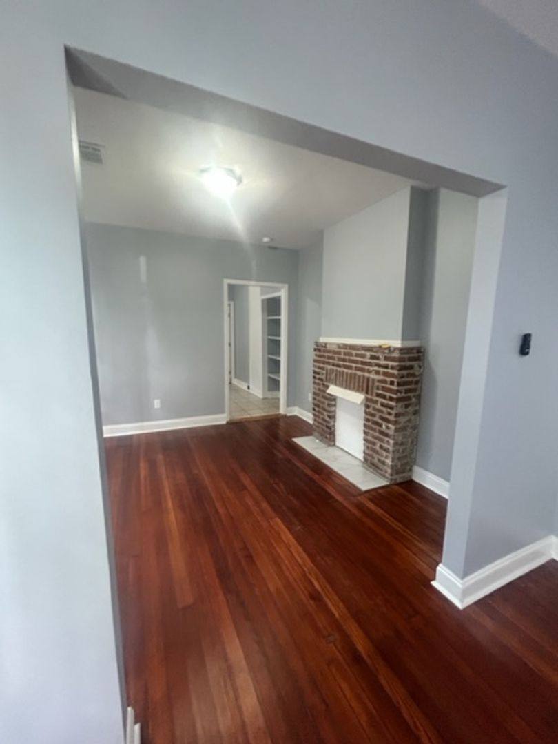 Apartment for rent at 2616-18 Cambronne St, New Orleans, LA 70118