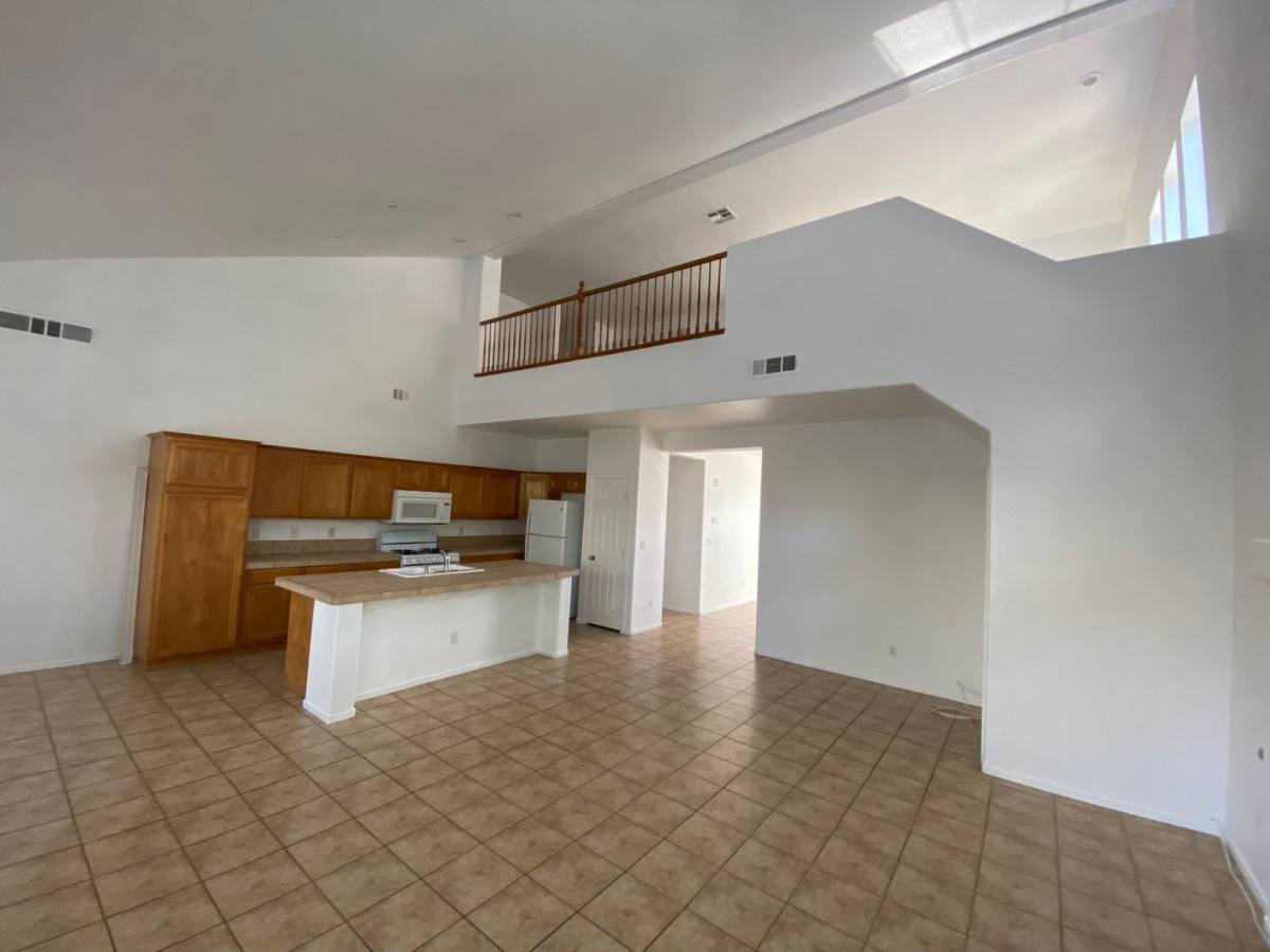House for rent at 7844 Russling Leaf Dr, Las Vegas, NV 89131
