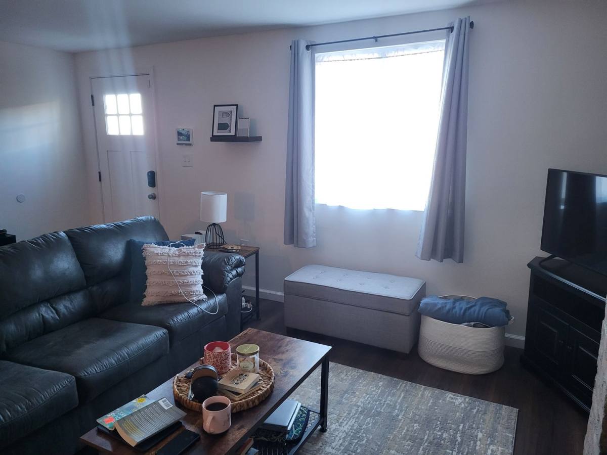 Apartment for rent at 11 Maytide St, Pittsburgh, PA 15227