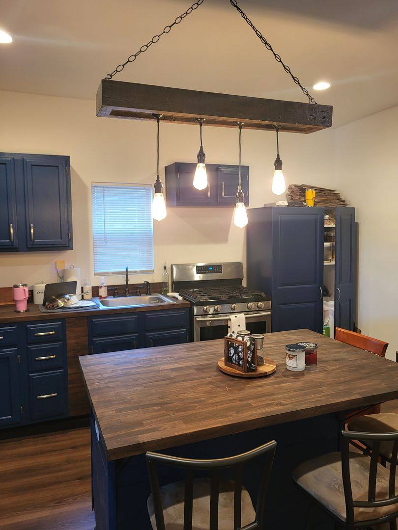 Apartment for rent at 11 Maytide St, Pittsburgh, PA 15227