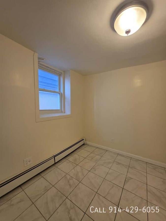 Apartment for rent at 149 Waverly St, Yonkers, NY 10701