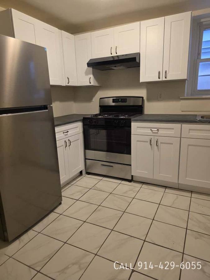 Apartment for rent at 149 Waverly St, Yonkers, NY 10701