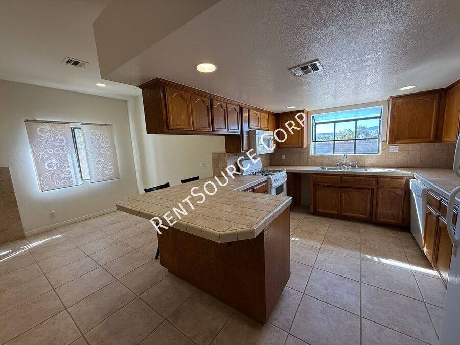 House for rent at 3822 W Ave #K6, Lancaster, CA 93536
