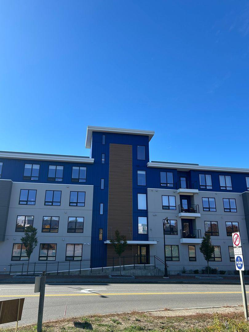 Apartment for rent at 218 Washington Ave #408, Portland, ME 04101