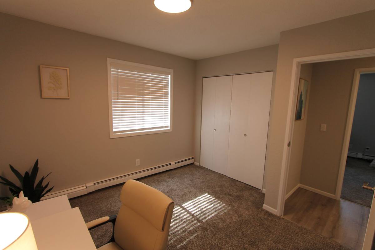 Apartment for rent at 2807 Lincoln Way, Sioux City, IA 51106