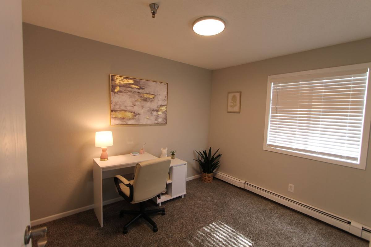 Apartment for rent at 2807 Lincoln Way, Sioux City, IA 51106