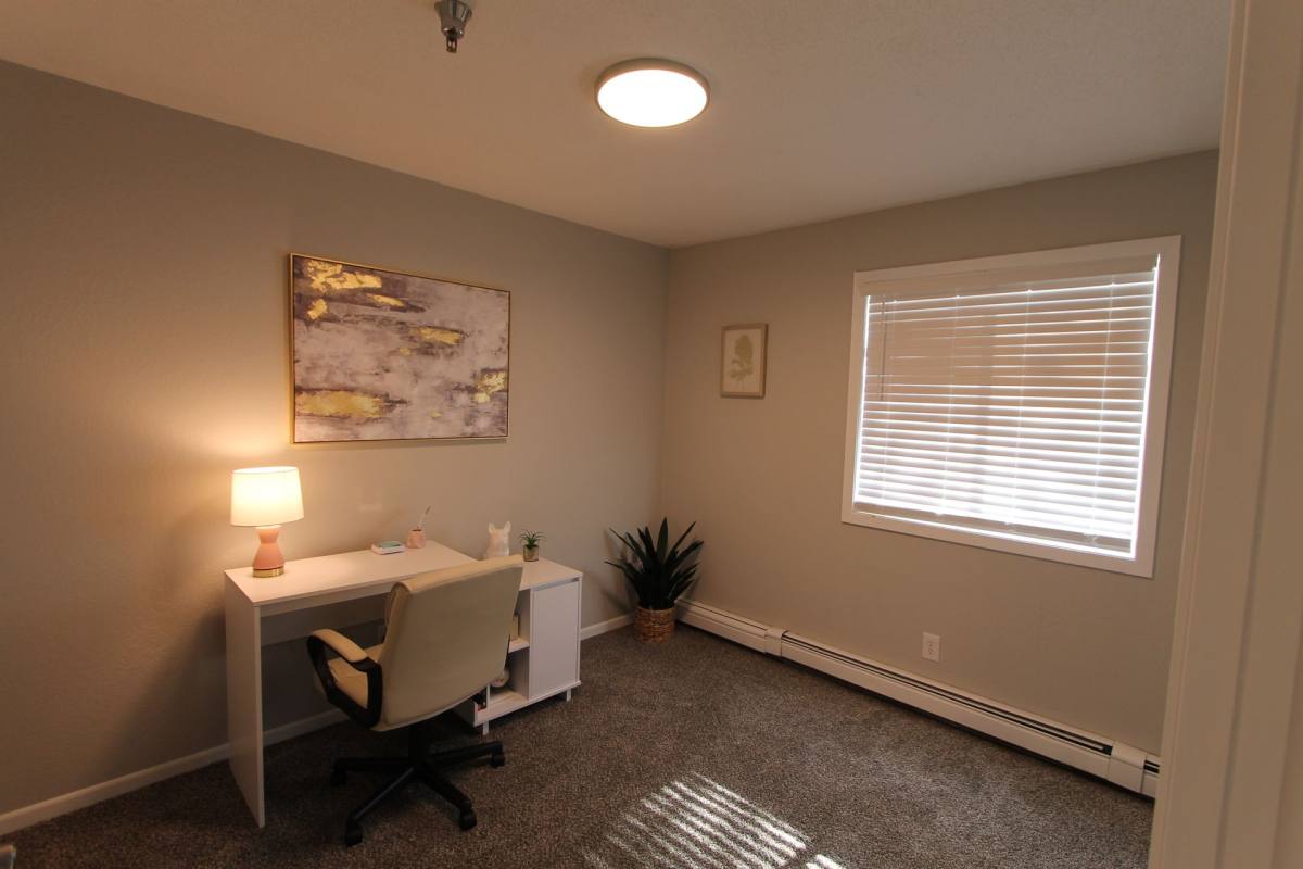 Apartment for rent at 2807 Lincoln Way, Sioux City, IA 51106