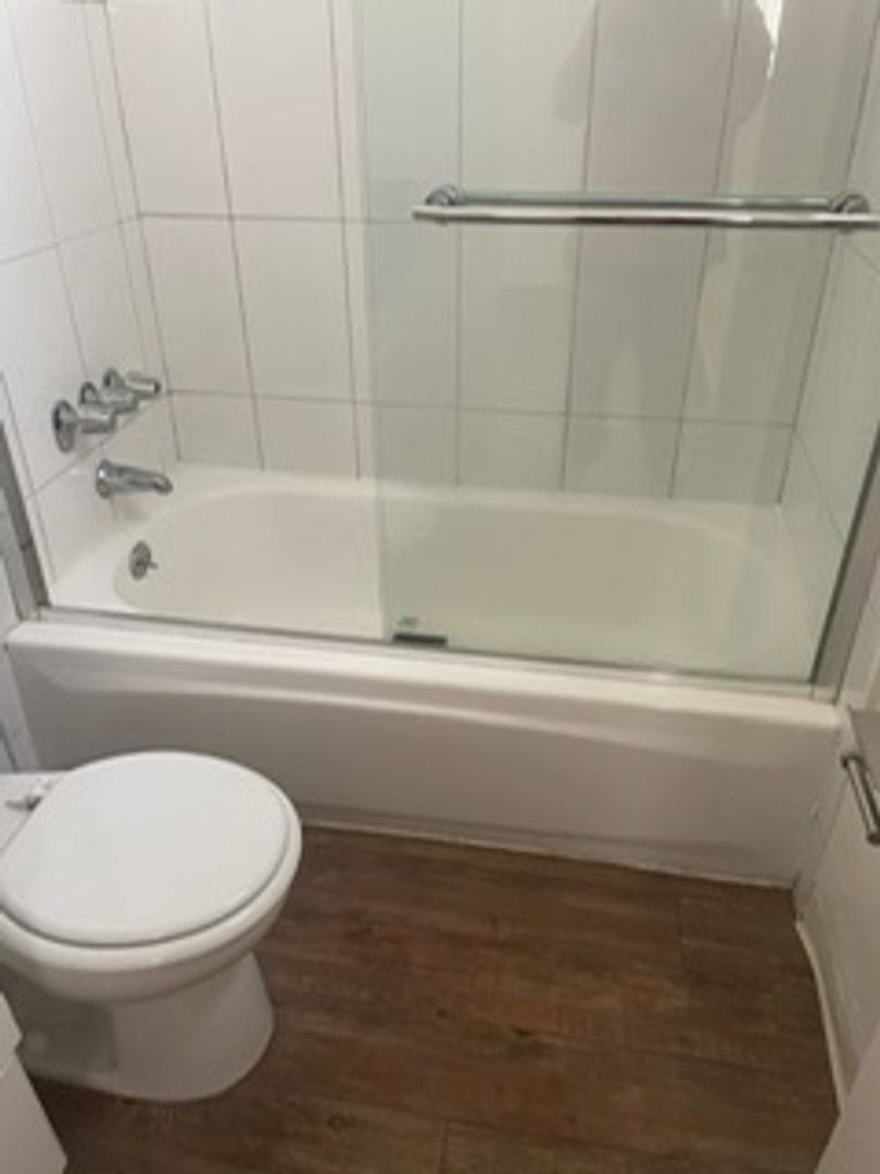 Apartment for rent at 4026 Inglewood Blvd, Los Angeles, CA 90066