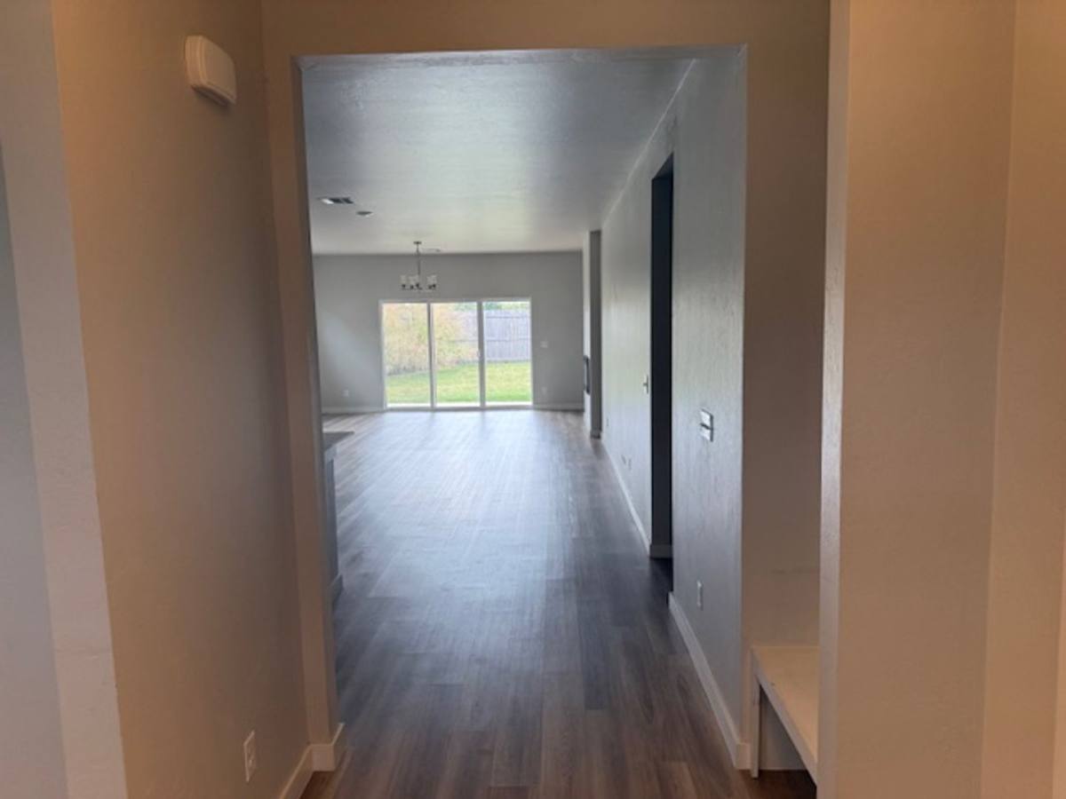 House for rent at 8100 NW 151st Circle, Edmond, OK 73013