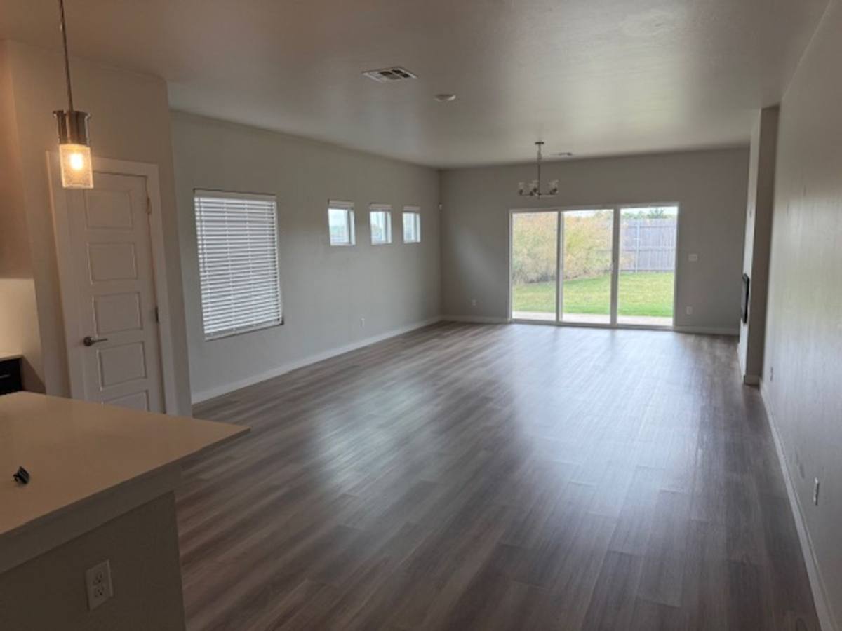 House for rent at 8100 NW 151st Circle, Edmond, OK 73013