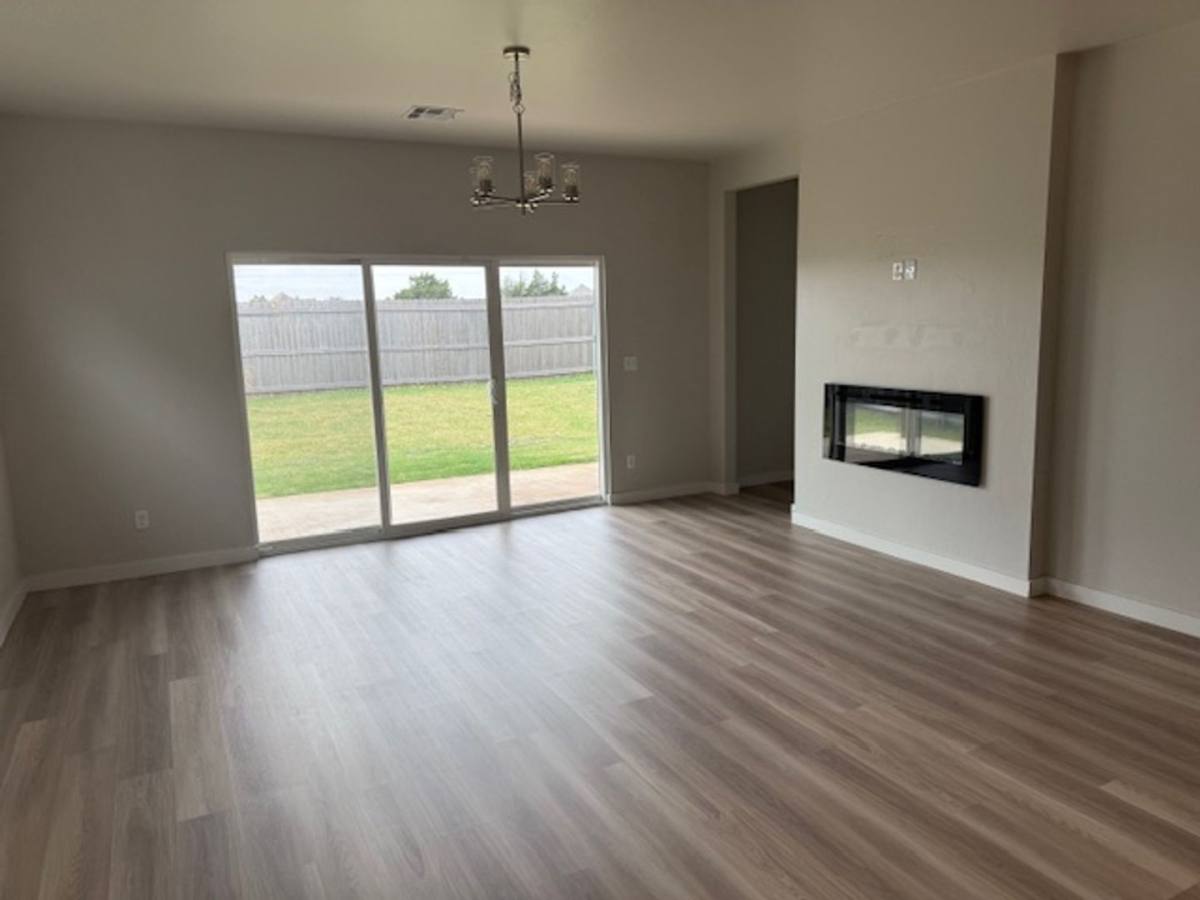House for rent at 8100 NW 151st Circle, Edmond, OK 73013