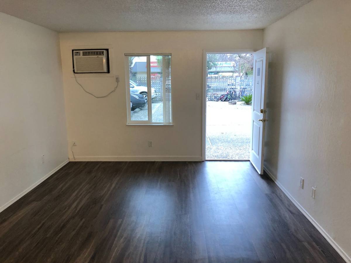Apartment for rent at 1805 E 8th St, Davis, CA 95616