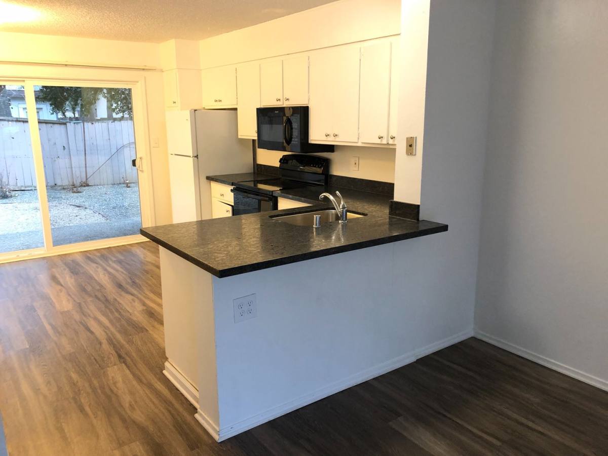 Apartment for rent at 1805 E 8th St, Davis, CA 95616