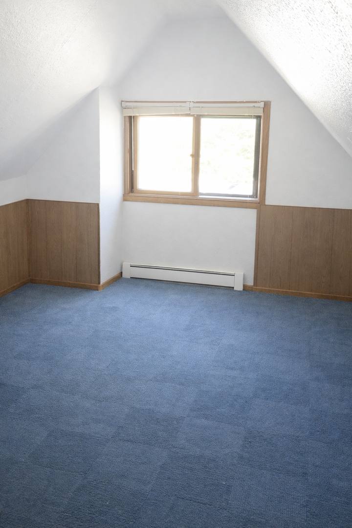 Apartment for rent at 1022 15th Ave SE, Minneapolis, MN 55414