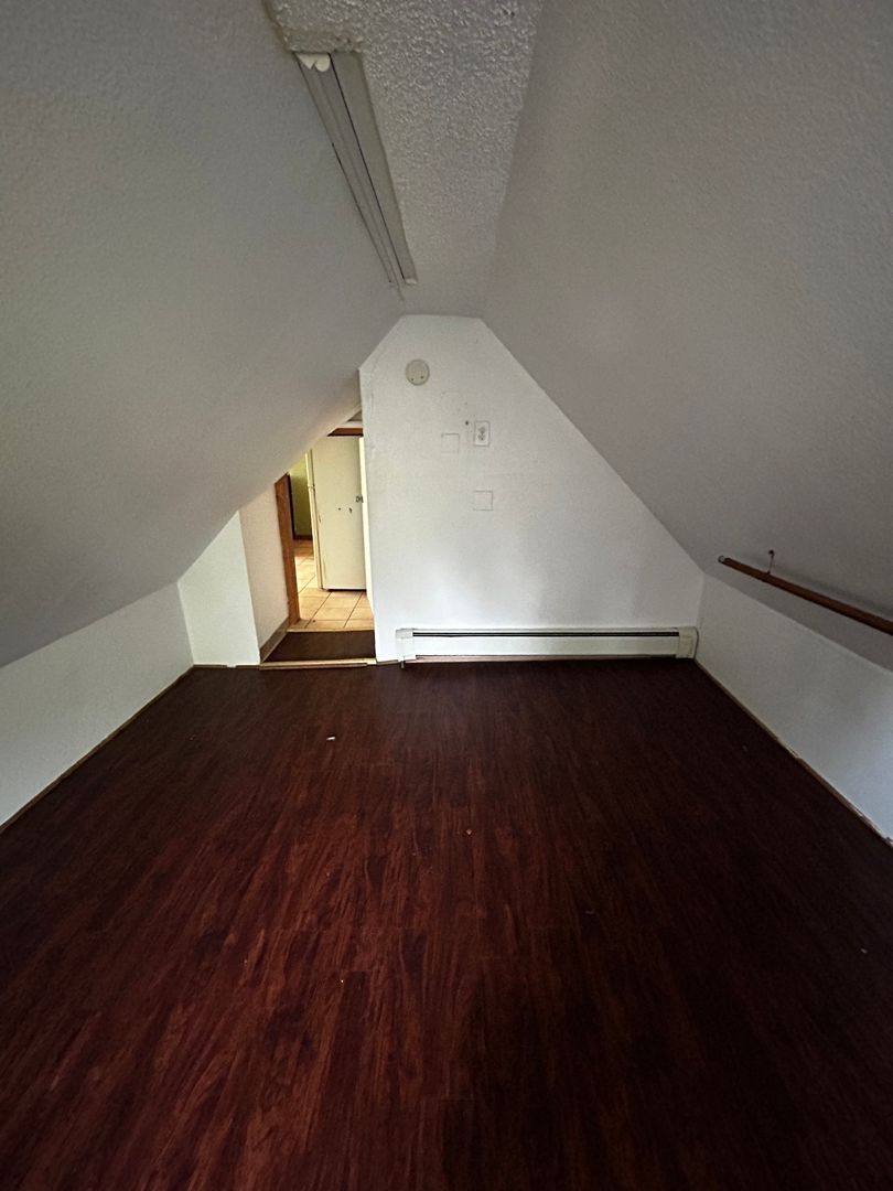 Apartment for rent at 1022 15th Ave SE, Minneapolis, MN 55414