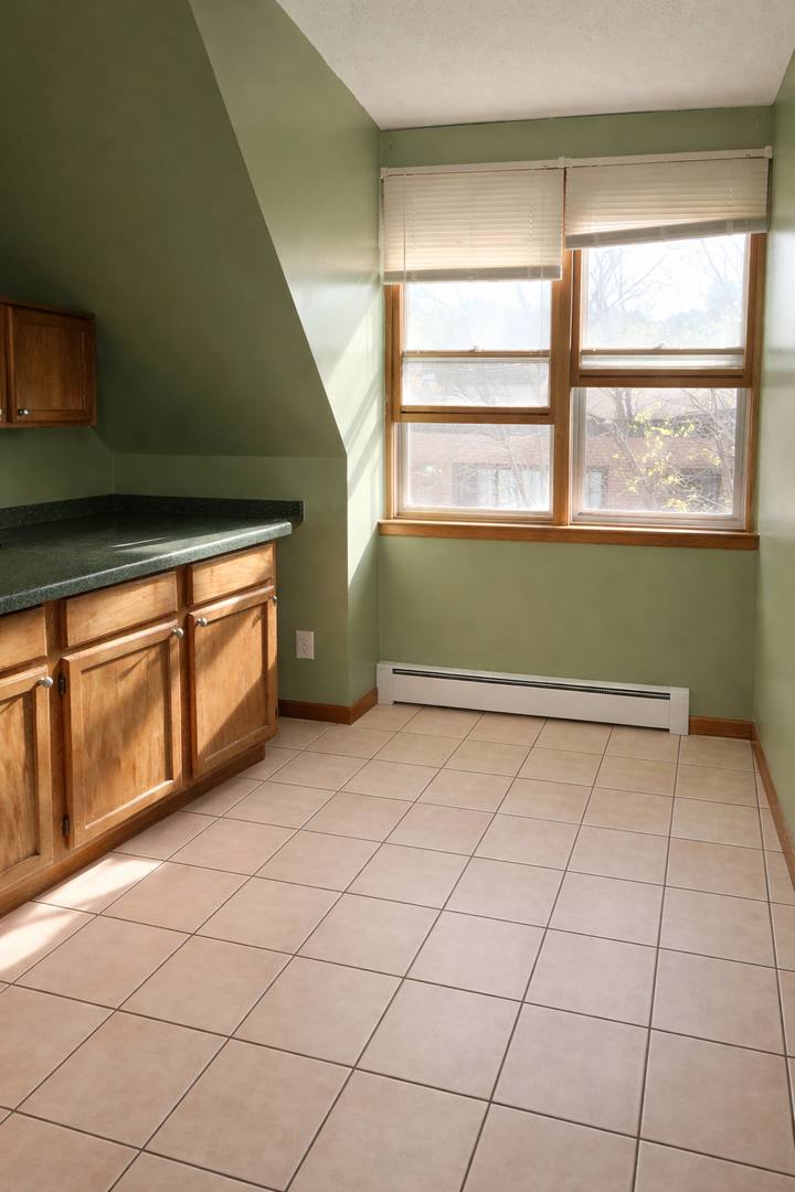 Apartment for rent at 1022 15th Ave SE, Minneapolis, MN 55414