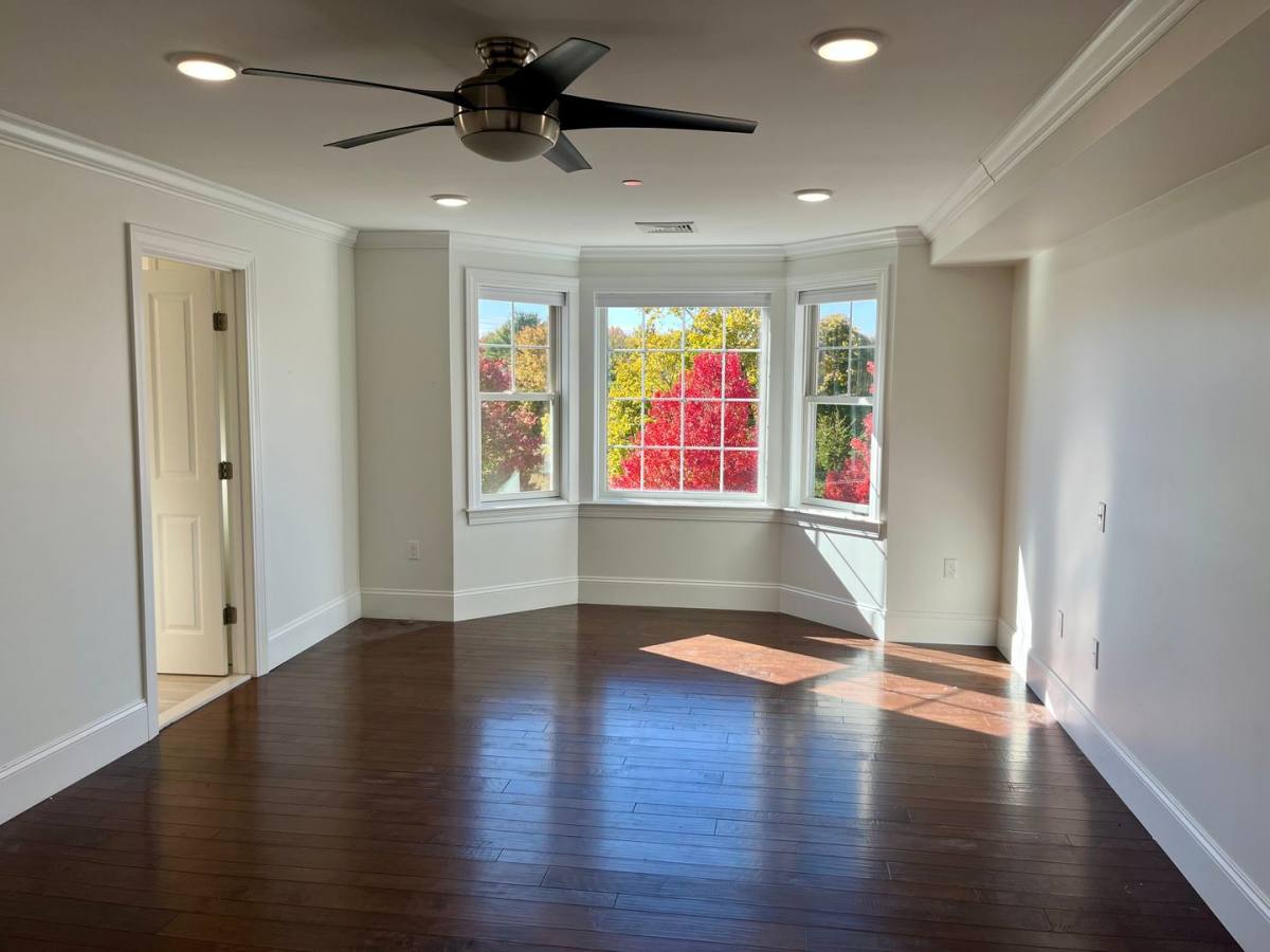 Apartment for rent at 44 Dexter Rd, Foxboro, MA 02035